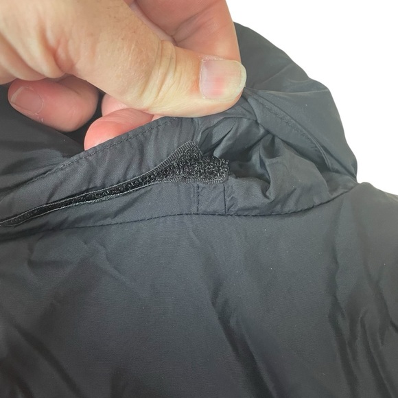 The North Face Retro Nuptse Jacket - Picture 8 of 14